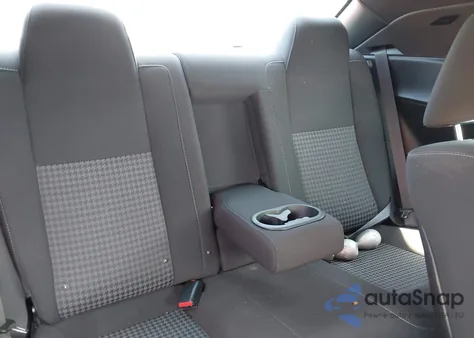 2020 Dodge Challenger R/T z USA, uszkodzony, nr VIN 2C3CDZBT3LH236708